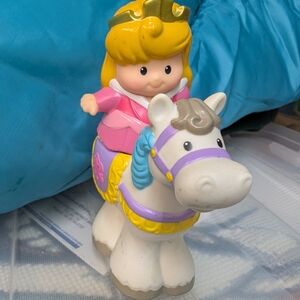 Little People Disney Princess sleeping Beauty And White Horse